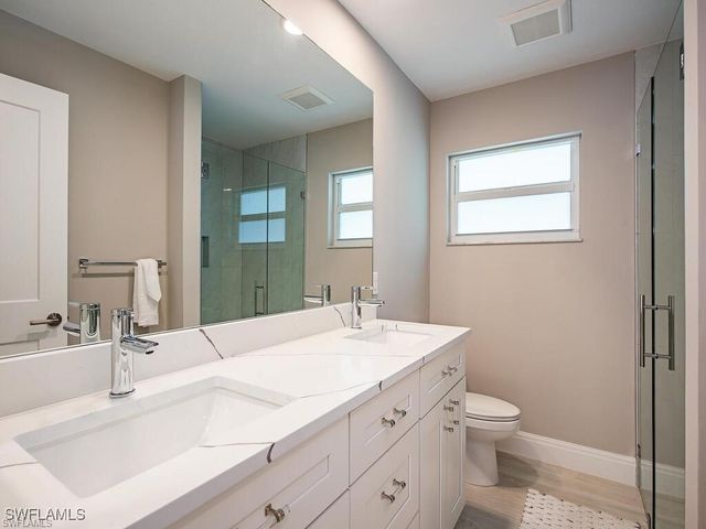 4856 Crayton RD, Naples, FL 34103