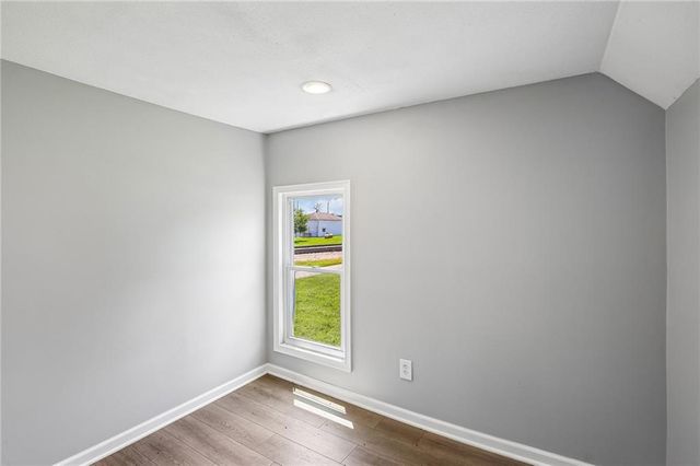 112 W Pine Street, Drexel, MO 64742