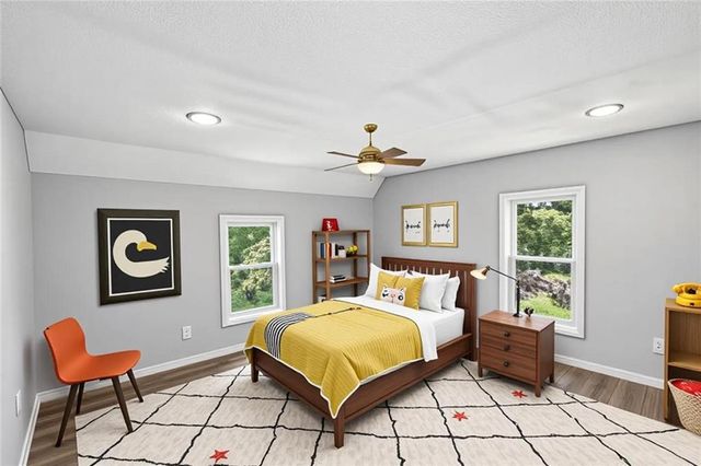 112 W Pine Street, Drexel, MO 64742