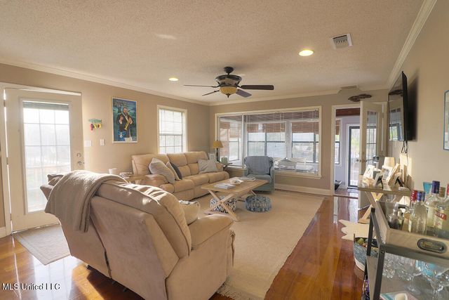 5030 Logan Street, Bay Saint Louis, MS 39520