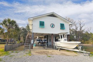 5030 Logan Street, Bay Saint Louis, MS 39520