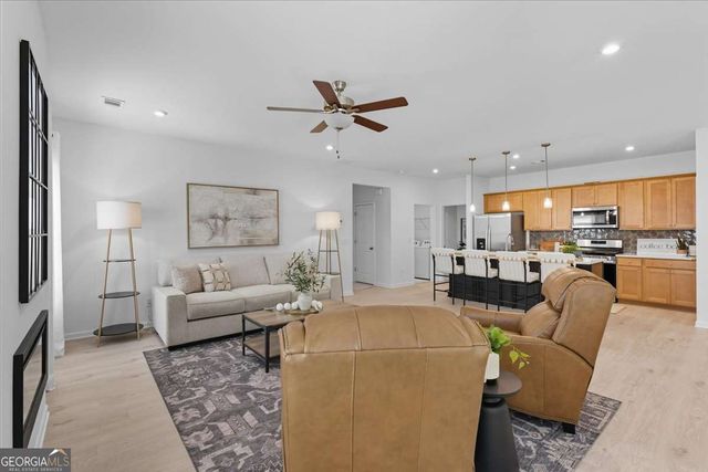 109 Everwood Court, Dallas, GA 30132