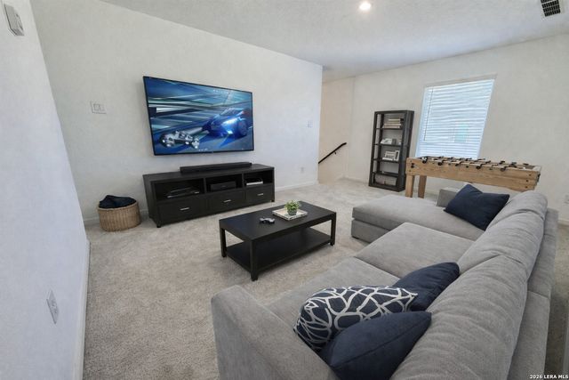 9203 Kinsel Pk, Converse, TX 78109