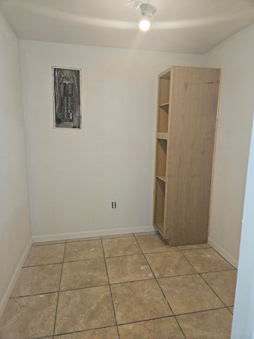 303 N. Prairie St., Leesville, LA 71446