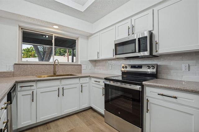 1921 Covey Court, Irving, TX 75060