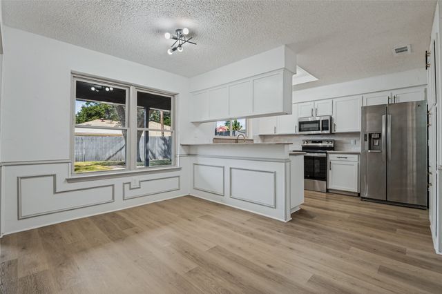 1921 Covey Court, Irving, TX 75060