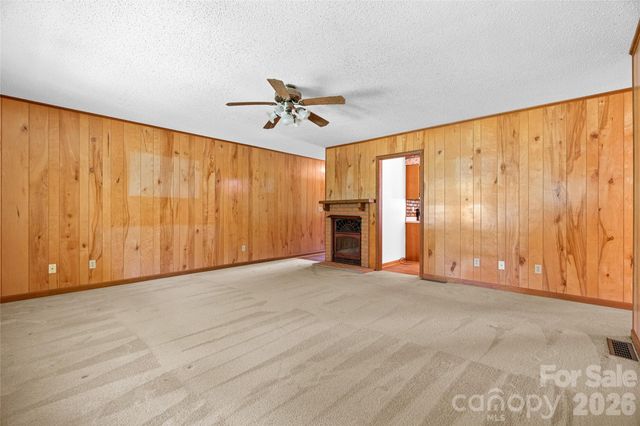 27 Windy Acres Drive, Fairview, NC 28730