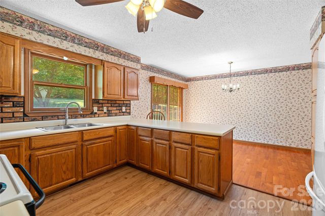 27 Windy Acres Drive, Fairview, NC 28730