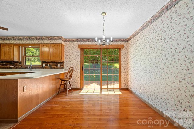 27 Windy Acres Drive, Fairview, NC 28730