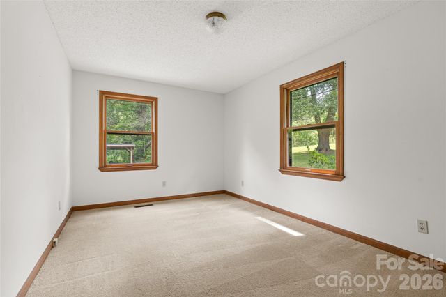 27 Windy Acres Drive, Fairview, NC 28730