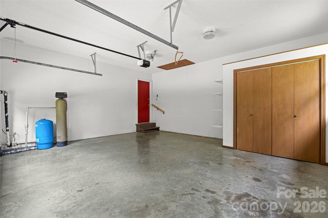 27 Windy Acres Drive, Fairview, NC 28730