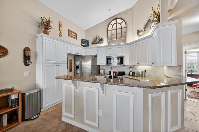 434 BOUCHELLE DRIVE 304, New Smyrna Beach, FL 32169