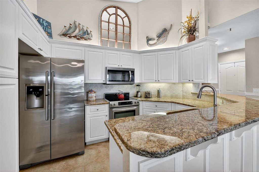 Image 11 of property listing at 434 BOUCHELLE DRIVE 304, New Smyrna Beach, FL 32169