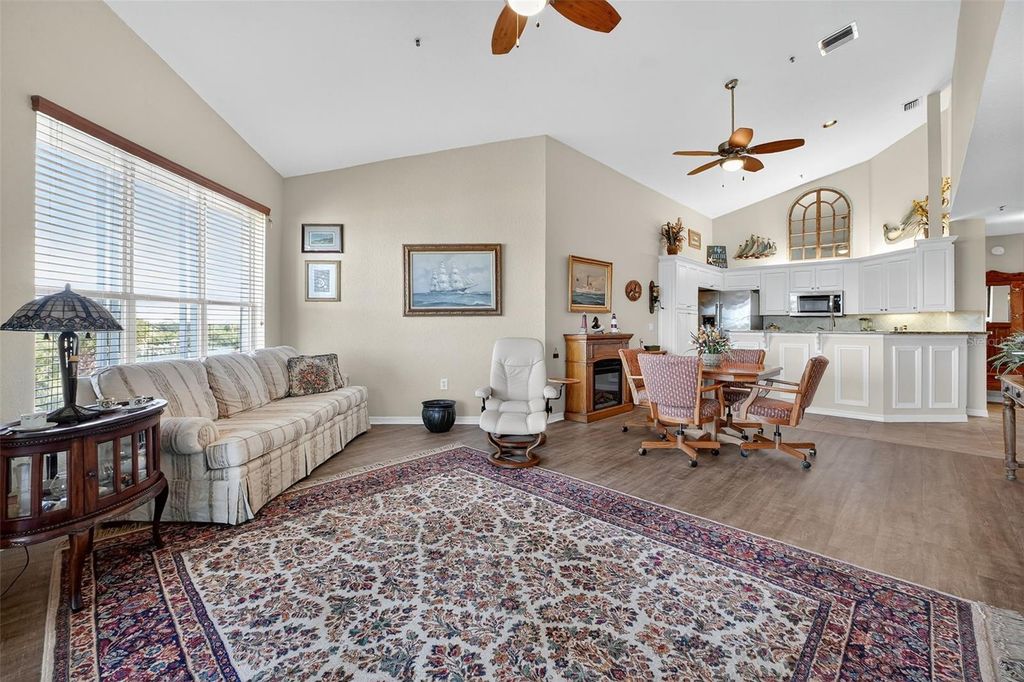 Image 10 of property listing at 434 BOUCHELLE DRIVE 304, New Smyrna Beach, FL 32169