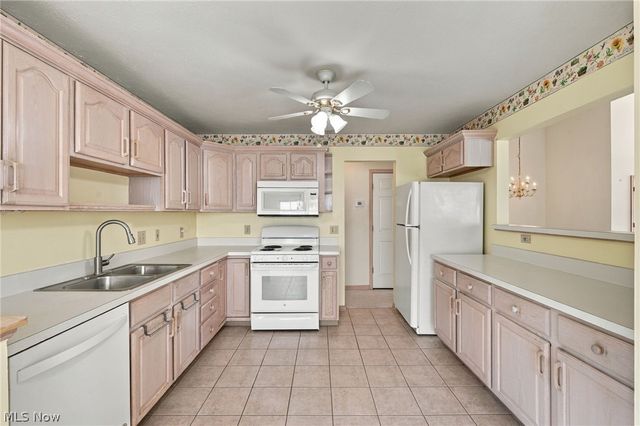 30731 Jasmine Court 56A, North Olmsted, OH 44070