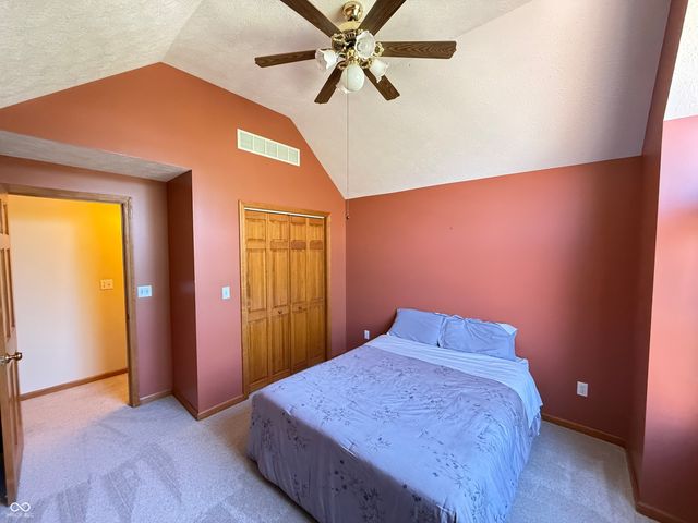 2055 Pinewood Drive, Columbus, IN 47203