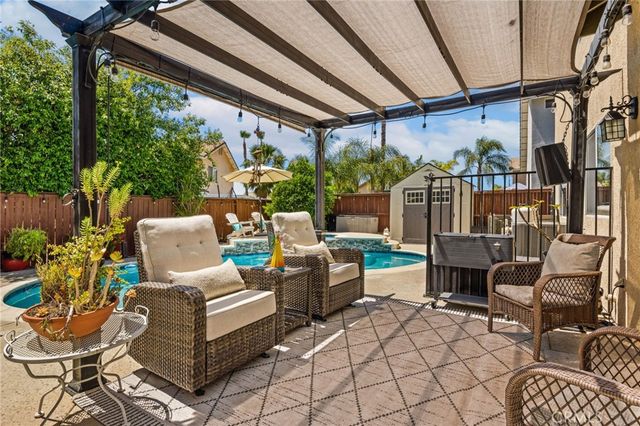 7615 Canberra Way, Riverside, CA 92508