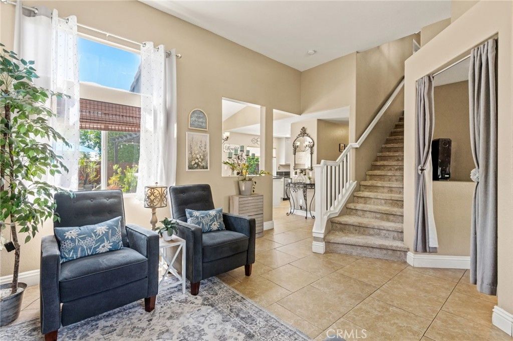 Image 5 of property listing at 7615 Canberra Way, Riverside, CA 92508
