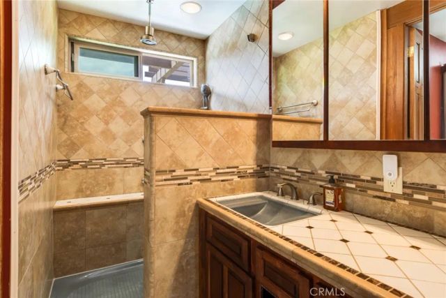 2886 Mcallister, Riverside, CA 92503