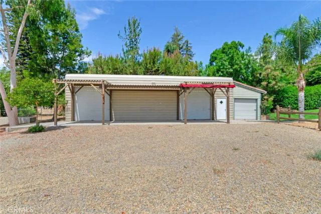 2886 Mcallister, Riverside, CA 92503
