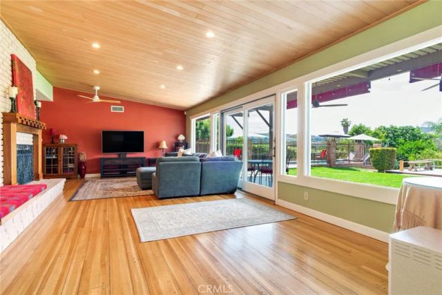 2886 Mcallister, Riverside, CA 92503