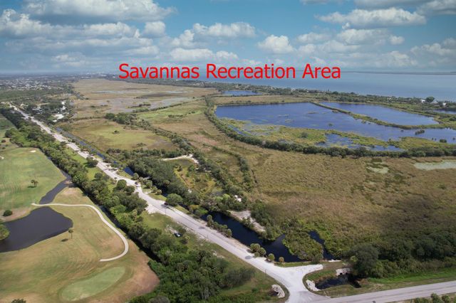 4064 Gator Trace Road, Fort Pierce, FL 34982