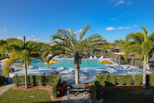 4064 Gator Trace Road, Fort Pierce, FL 34982