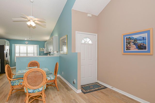 4064 Gator Trace Road, Fort Pierce, FL 34982