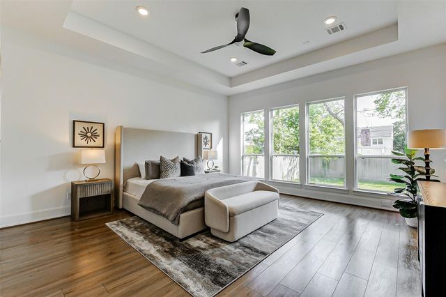 15505 Shanghai Street, Jersey Village, TX 77040