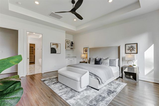 15505 Shanghai Street, Jersey Village, TX 77040