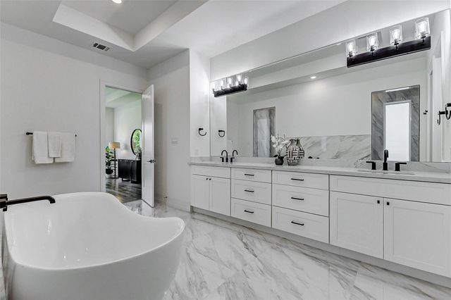 15505 Shanghai Street, Jersey Village, TX 77040