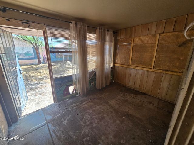 833 E PIMA Avenue, Apache Junction, AZ 85119