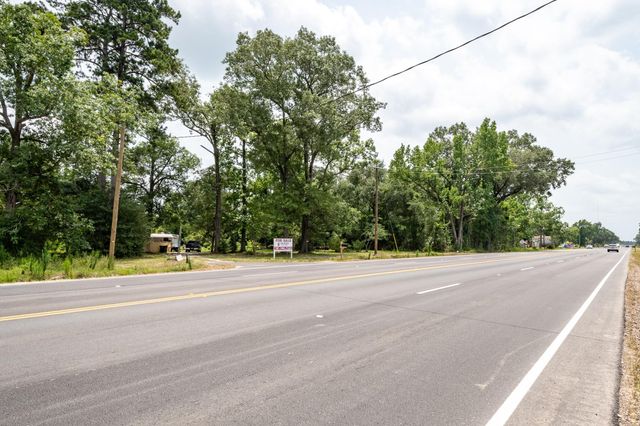 11121 Fostoria Road, Cleveland, TX 77328