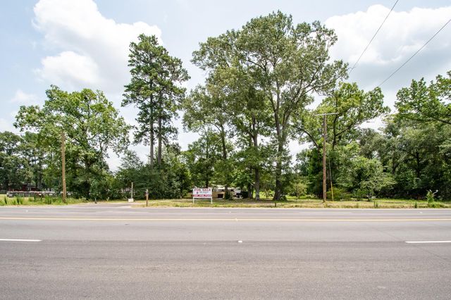 11121 Fostoria Road, Cleveland, TX 77328
