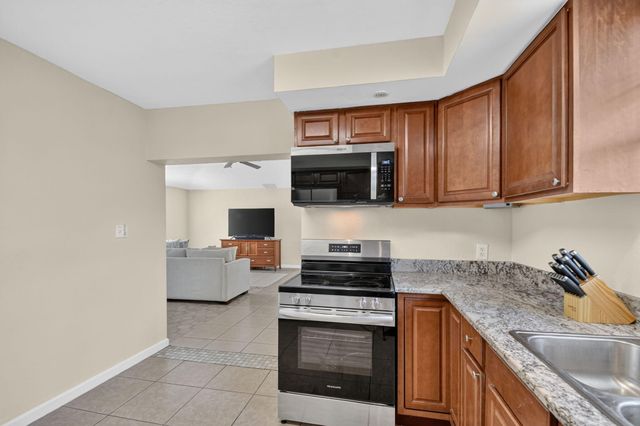 603 N Broadway, Lantana, FL 33462
