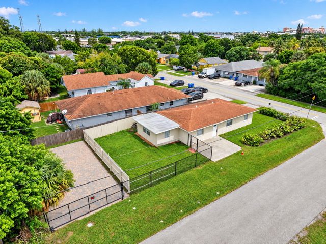 603 N Broadway, Lantana, FL 33462