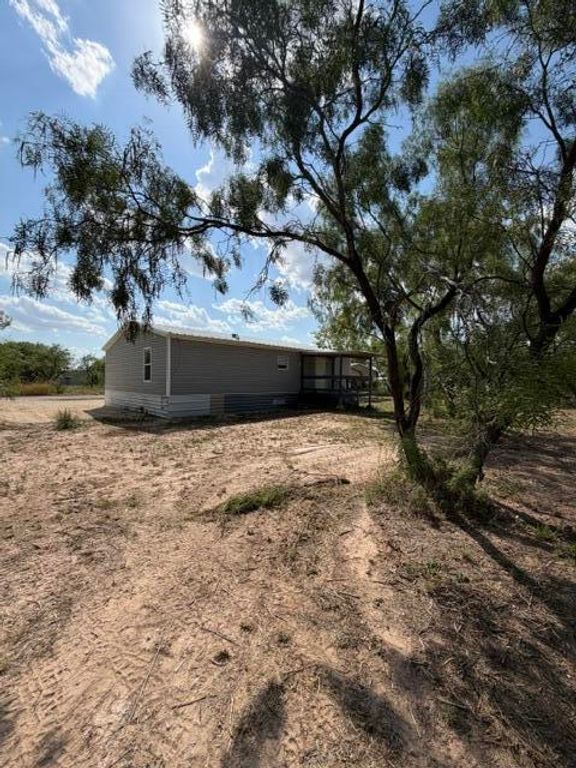 Image 15 of property listing at 8330 Pine Lane, Grape Creek, TX 76901