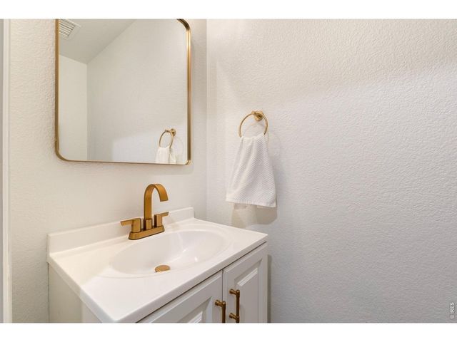 5761 Ceylon St, Denver, CO 80249