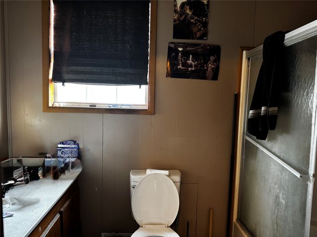 108 N Ellis Ave Avenue, Mt Pleasant, TX 75455