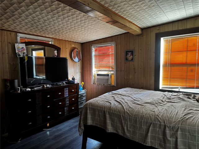 108 N Ellis Ave Avenue, Mt Pleasant, TX 75455