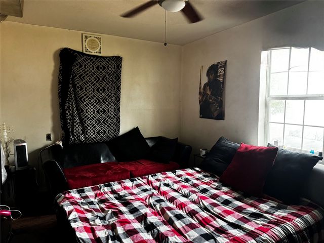 108 N Ellis Ave Avenue, Mt Pleasant, TX 75455