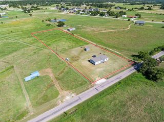 184 Kirby Street, Callisburg, TX 76240
