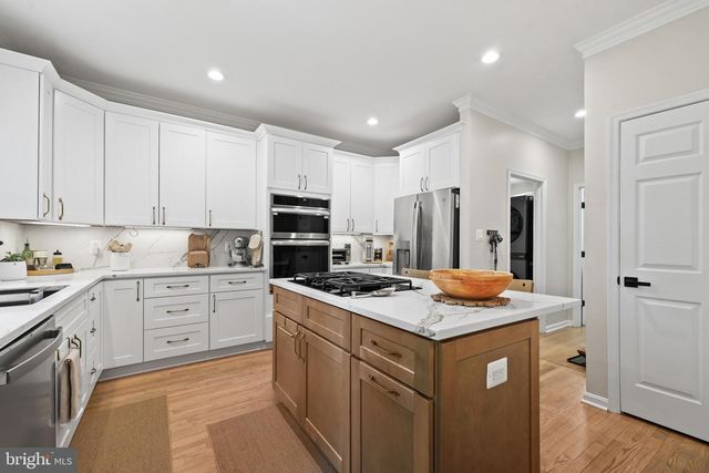 11412 NIGHT STAR WAY, Reston, VA 20194