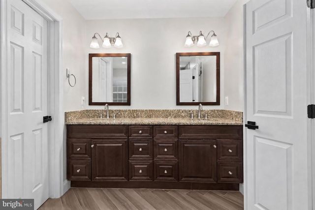 11412 NIGHT STAR WAY, Reston, VA 20194