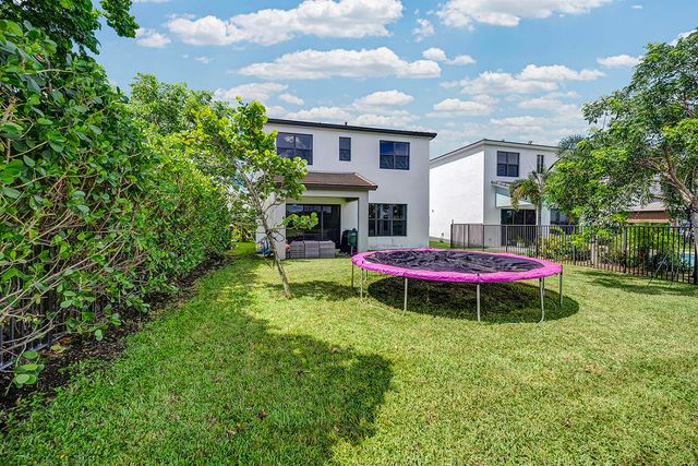 4979 Coquina Place, Westlake, FL 33470
