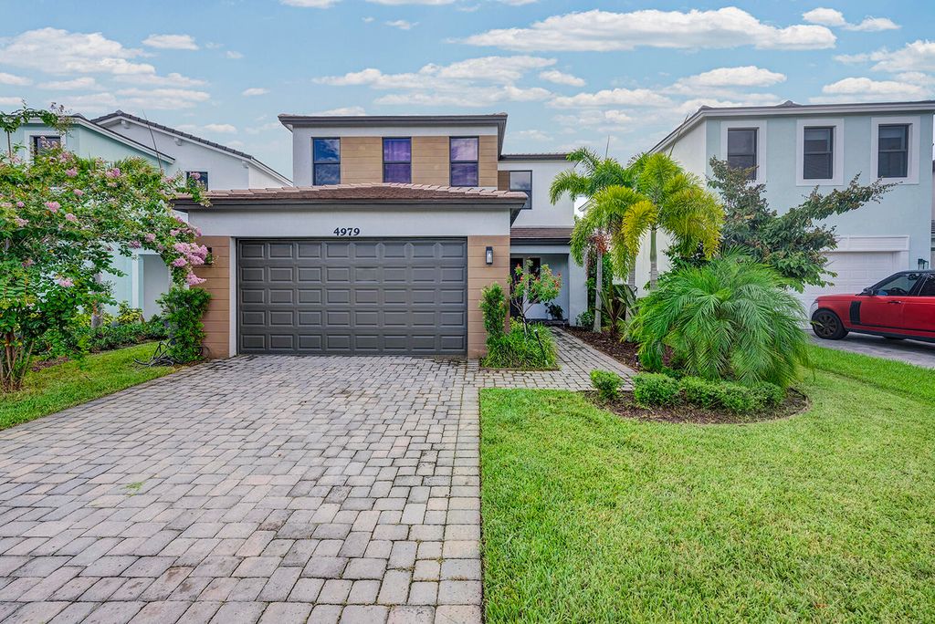 4979 Coquina Place, Westlake, FL 33470
