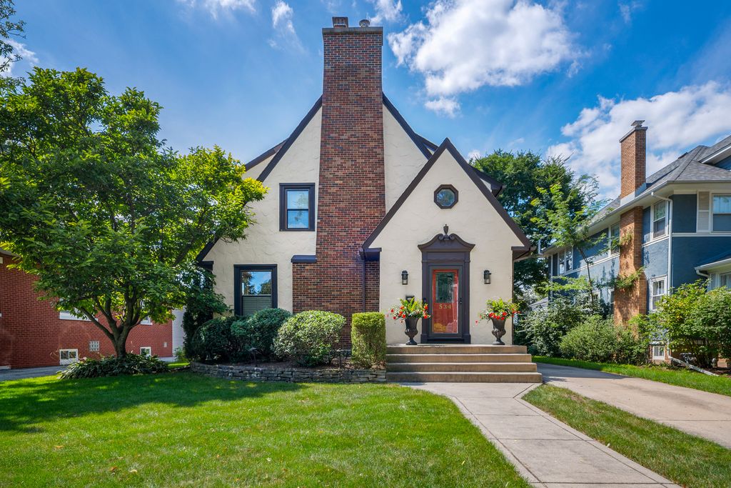 534 N Stone Avenue, La Grange Park, IL 60526 — exterior