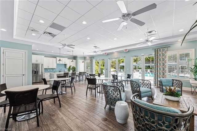 6948 Avalon CIR # 604, Naples, FL 34112