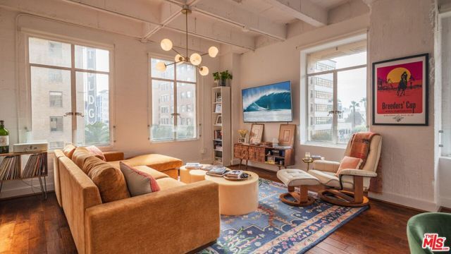 6253 Hollywood Boulevard 402, Los Angeles, CA 90028