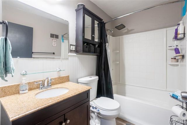 3421 Gary Street, Alton, IL 62002